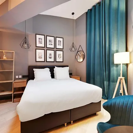 Charming -2p- Auteuil, Cleaning Included *