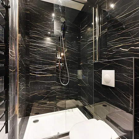 Charming -2p- Auteuil, Cleaning Included *