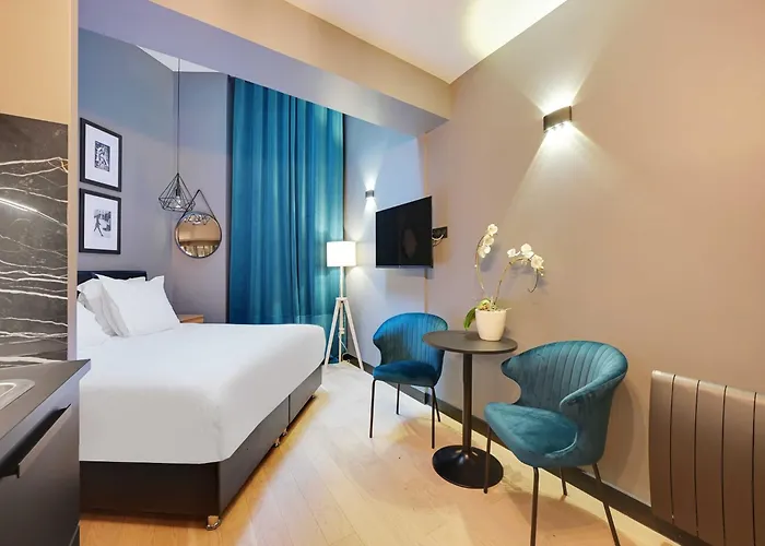 Apartmán Charming -2p- Auteuil, Cleaning Included *