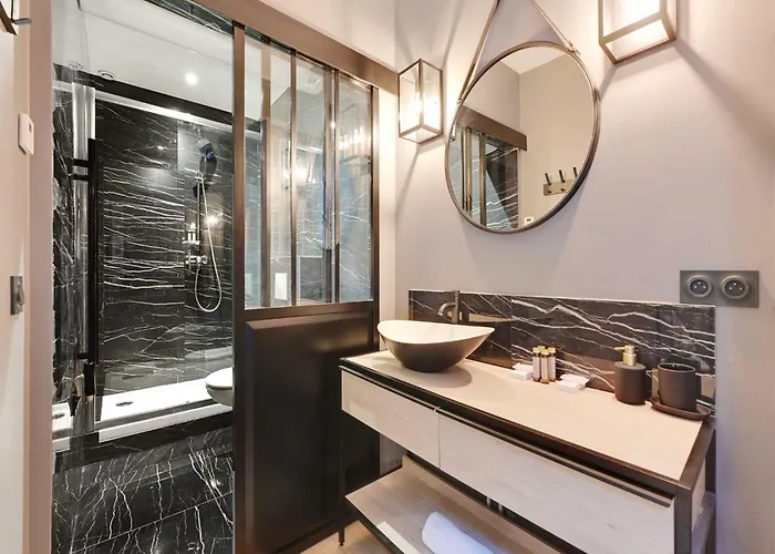Charming -2p- Auteuil, Cleaning Included * パリ
